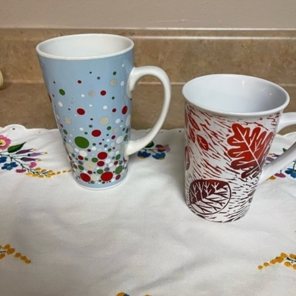 Lot of 2 STARBUCKS Holiday Coffee Mugs Thanksgiving Christmas. - Picture 1 of 9